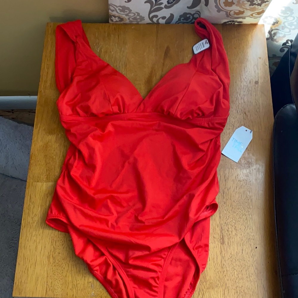 Women’s One Piece Bathing suit